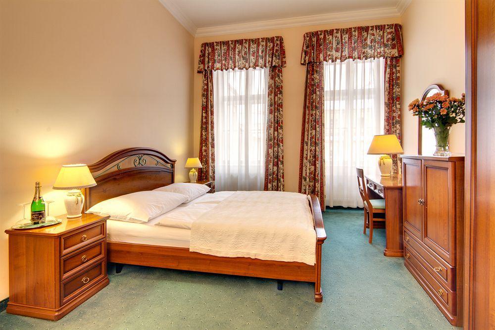 Bishop'S House Hotel Prague Phòng bức ảnh
