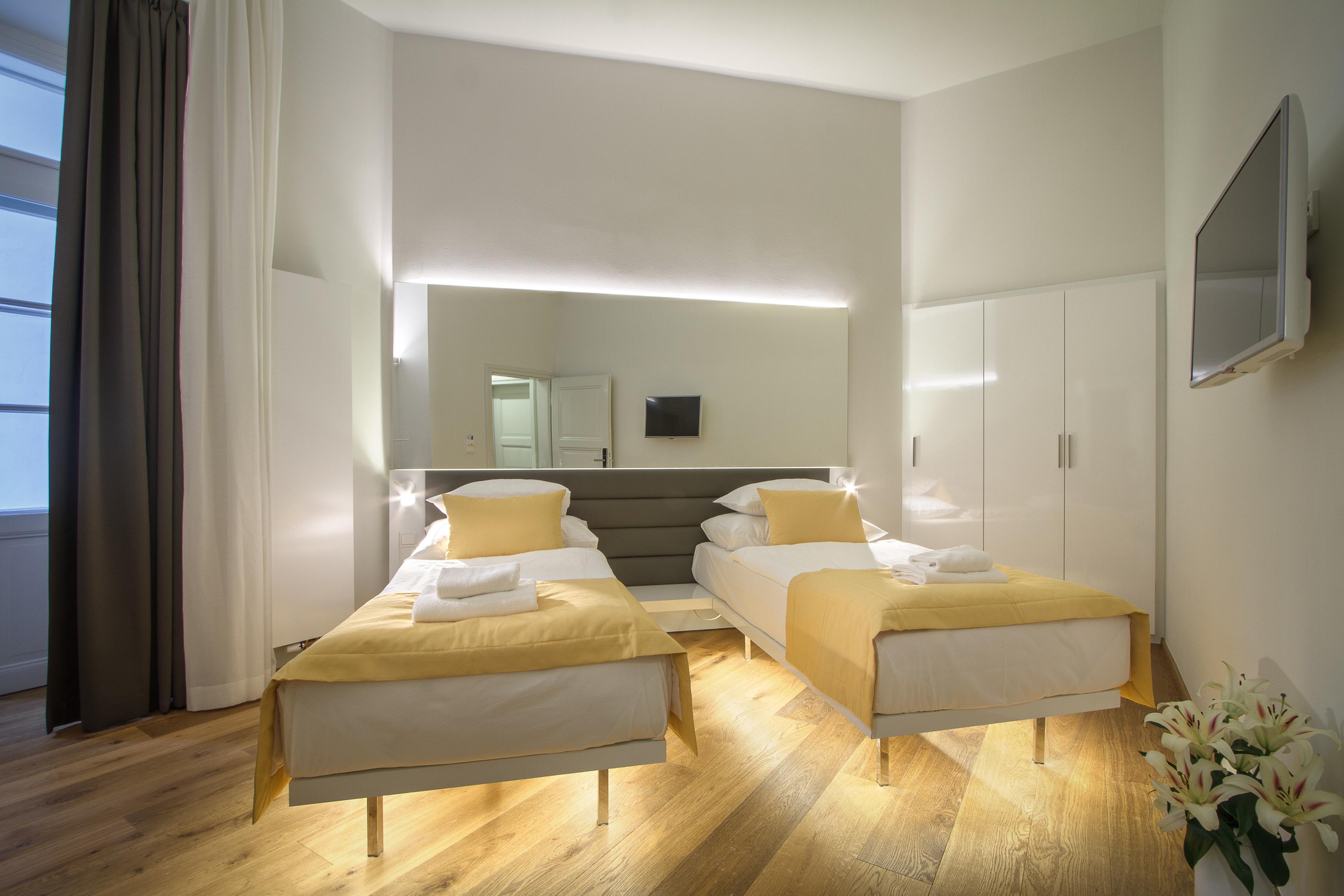 Bishop'S House Hotel Prague Ngoại thất bức ảnh