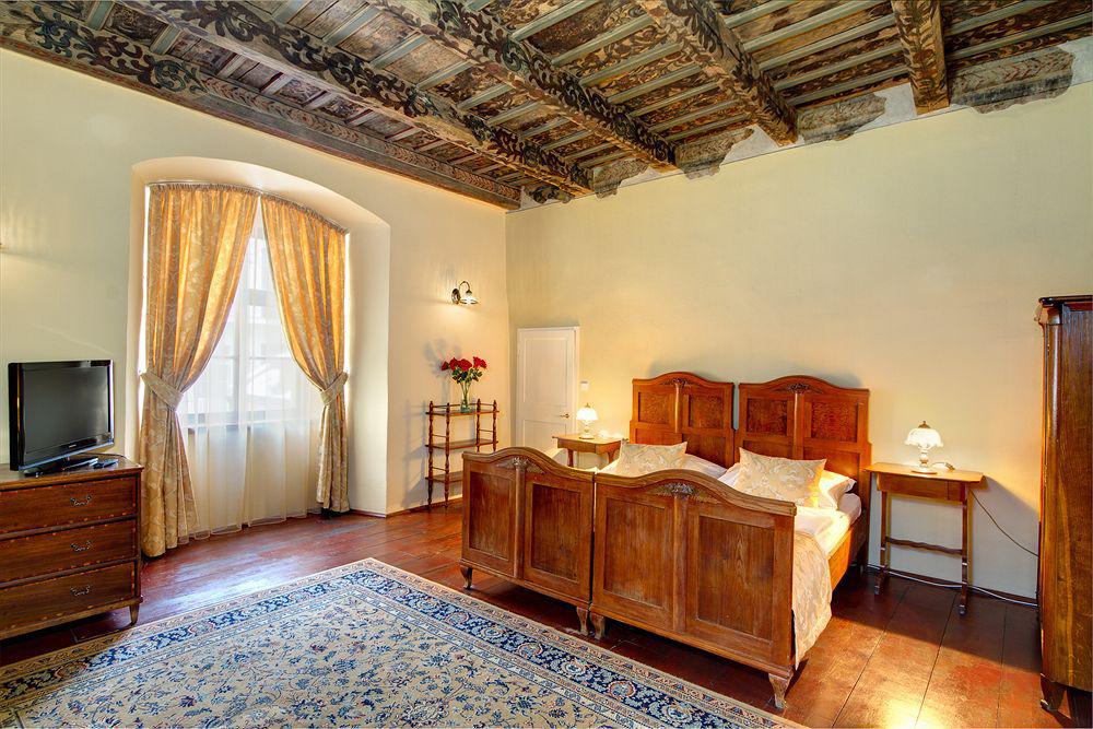 Bishop'S House Hotel Prague Ngoại thất bức ảnh